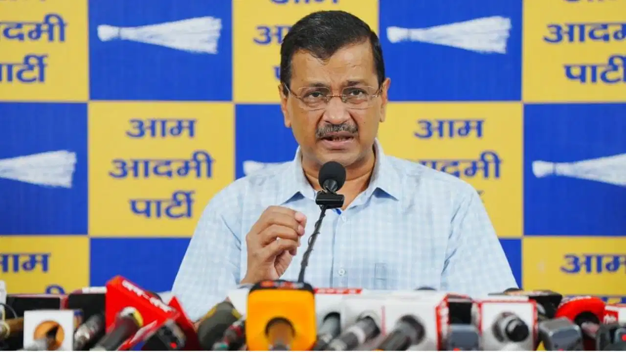 “श्रीराम मंदिर चंदा चोरों को सरकार बचाने में लगी है…” अरविंद केजरीवाल का बड़ा आरोप