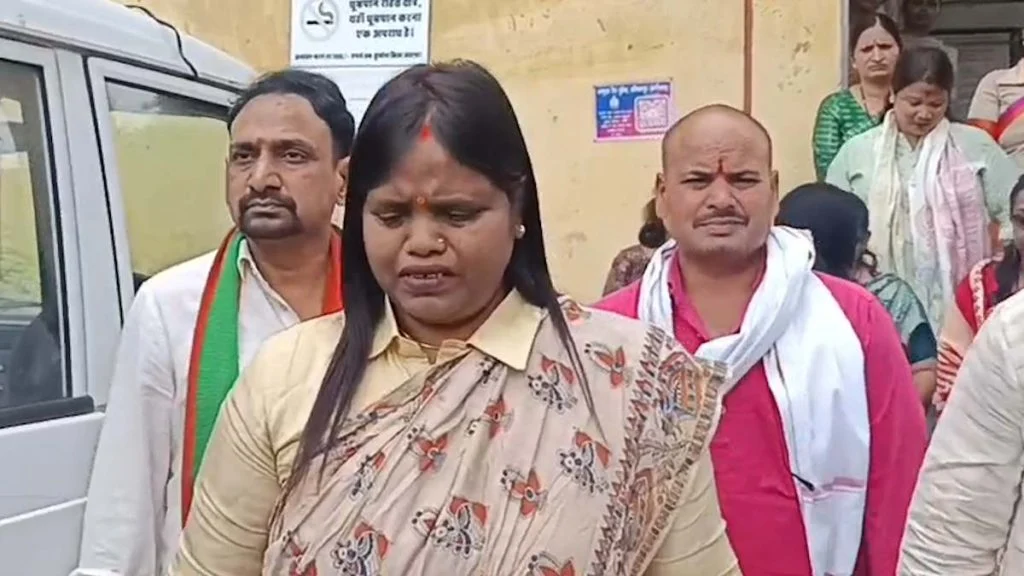 कला केंद्र मैदान आवंटन विवाद: कथित ऑडियो वायरल, महापौर पहुंचीं थाना; निष्पक्ष जांच की मांग