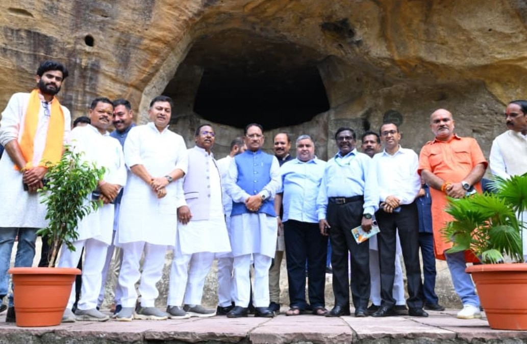 रामगढ़ महोत्सव-2026 में सीएम साय का संदेश, ‘सांस्कृतिक धरोहर को सहेजना हम सभी की जिम्मेदारी’