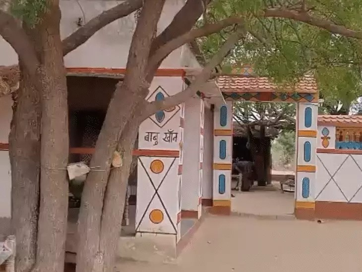 लिव-इन में रहने पर पंचों ने लगाया 21लाख का जुर्माना:दो परिवारों का हुक्का-पानी बंद किया, सामाजिक कार्यक्रम से निकाला; धार्मिक स्थल पर एंट्री बैन की