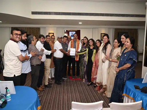 नवनियुक्त पदाधिकारियों का सम्मान, लोहाणा महापरिषद की बैठक में विस्तार रणनीति तय