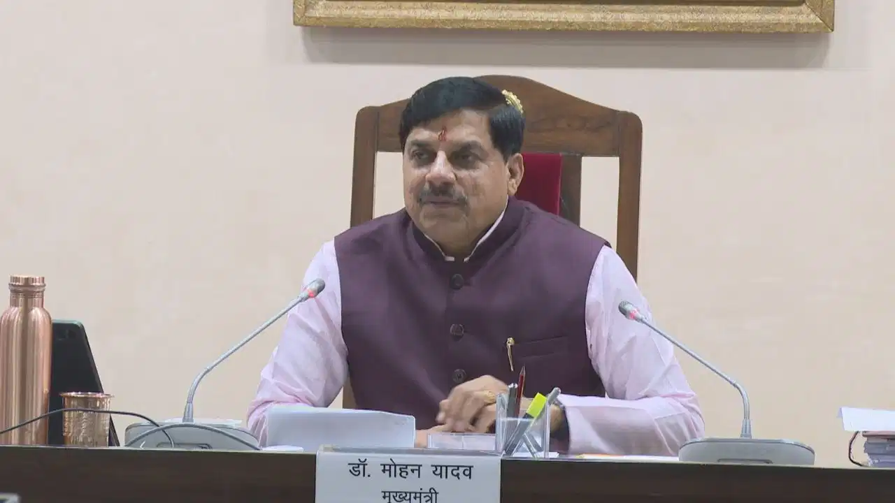 कपास पर मंडी शुल्क घटा, जन-कल्याण के लिए ₹13,800 करोड़ मंजूर…कैबिनेट में बड़े फैसलों पर मुहर कपास पर मंडी शुल्क घटा, जन-कल्याण के लिए ₹13,800 करोड़ मंजूर…कैबिनेट में बड़े फैसलों पर मुहर
