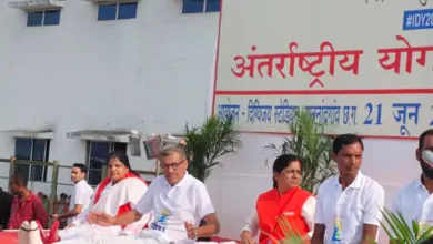 राजनांदगांव में योग दिवस पर उमड़ा जनसैलाब, दिग्विजय स्टेडियम में सामूहिक योगाभ्यास