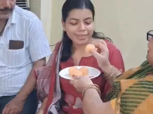 किराना दुकानदार की बेटी बनी DSP: इंटरव्यू में पूछा गया ‘गंगा ढाबा में क्या बदल गया?’
