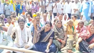 यूरिया-डीएपी की कमी से परेशान किसान सड़क पर उतरे, पैलीमेटा में घंटों चला विरोध प्रदर्शन