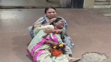 दुर्ग अस्पताल में खून नहीं मिलने से युवती की मौत, लापरवाही पर 4 कर्मचारी बर्खास्त