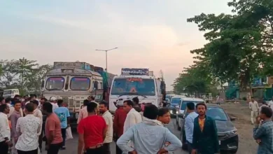 मुंगेली: प्लांट हादसे के बाद फूटा आक्रोश, हाईवे जाम के बाद प्रशासन ने कराया समझौता मुंगेली: प्लांट हादसे के बाद फूटा आक्रोश, हाईवे जाम के बाद प्रशासन ने कराया समझौता
