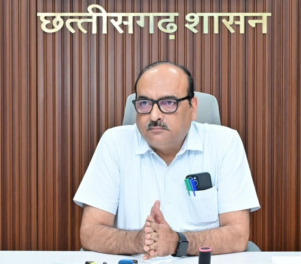 रायपुर: NEET UG 2026 पुनः परीक्षा की तैयारियों की समीक्षा, मुख्य सचिव ने दिए जरूरी निर्देश