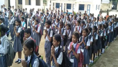 छत्तीसगढ़ के सरकारी स्कूलों में गायत्री मंत्र और सरस्वती वंदना अनिवार्य, कांग्रेस-भाजपा में छिड़ी सियासी जंग