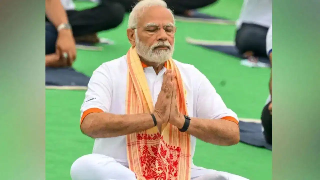 योग दिवस पर कोलकाता रचेगा नया रिकॉर्ड, पीएम मोदी के कार्यक्रम में जुटेंगे हजारों लोग
