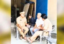 ग्रेटर नोएडा में खाना खाते ही बिगड़ी तबीयत, एक ही परिवार के दो बच्चों की मौत; मां की हालत गंभीर