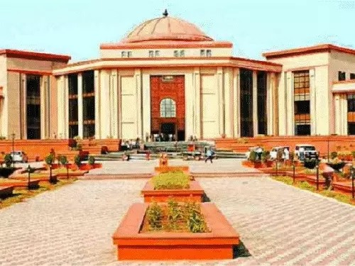 छात्र हित में हाईकोर्ट का अहम आदेश: जेल में बंद अभ्यर्थी भी देगा री-NEET, सुरक्षा के निर्देश जारी छात्र हित में हाईकोर्ट का अहम आदेश: जेल में बंद अभ्यर्थी भी देगा री-NEET, सुरक्षा के निर्देश जारी