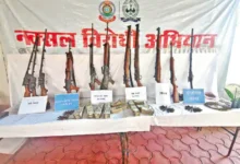 नक्सलियों के हथियारों का बड़ा जखीरा और 24 लाख नकद बरामद, सुरक्षा बलों की बड़ी कार्रवाई