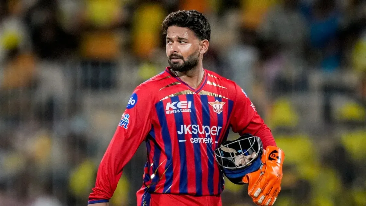 IPL में हाई-प्रोफाइल ट्रेड डील, पंत लौटे दिल्ली कैपिटल्स तो कुलदीप पहुंचे लखनऊ सुपर जायंट्स IPL में हाई-प्रोफाइल ट्रेड डील, पंत लौटे दिल्ली कैपिटल्स तो कुलदीप पहुंचे लखनऊ सुपर जायंट्स