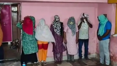 स्थानीय शिकायत पर पुलिस की कार्रवाई: रायगढ़ में कथित सेक्स रैकेट का भंडाफोड़