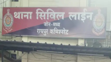 विदेश जाकर बदले रिश्ते, कुवैत से फोन पर पत्नी को तलाक देने का आरोप