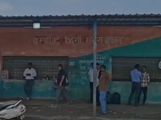 बड़ी चोरी: सरोना की शराब दुकान से लॉकर समेत 7 लाख पार बड़ी चोरी: सरोना की शराब दुकान से लॉकर समेत 7 लाख पार