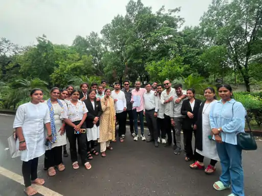 एलएलबी अंतिम सेमेस्टर के रिजल्ट पर छात्रों का विरोध, 7 दिन में सुधार नहीं हुआ तो आंदोलन की चेतावनी एलएलबी अंतिम सेमेस्टर के रिजल्ट पर छात्रों का विरोध, 7 दिन में सुधार नहीं हुआ तो आंदोलन की चेतावनी