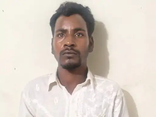 रायगढ़ में 8 साल की बच्ची से रेप:घर में अकेली पाकर वारदात, पड़ोसी युवक गिरफ्तार; न्यायिक रिमांड पर भेजा गया जेल