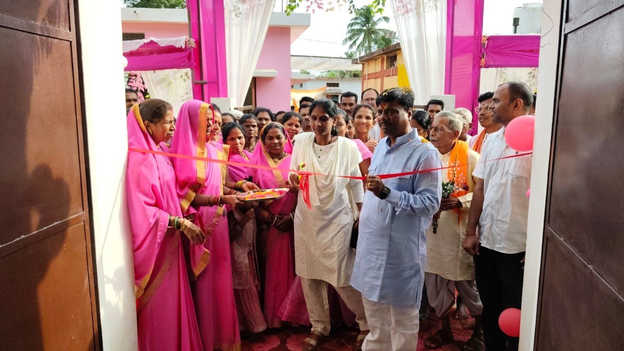 मर्दापाल में 37 लाख के विकास कार्यों की सौगात: वन मंत्री केदार कश्यप ने ग्राम पंचायत भवन और महतारी सदन का किया लोकार्पण
