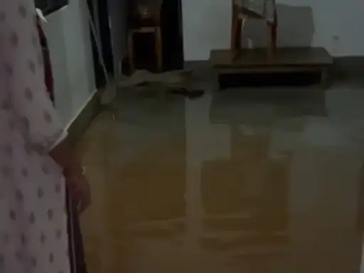 कुसमी में मूसलाधार बारिश से जलभराव, घर-दुकानों में घुसा पानी; निकासी व्यवस्था पर उठे सवाल