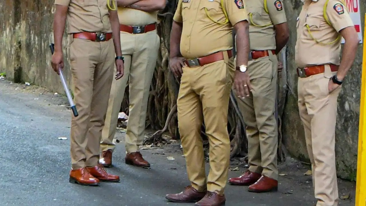 ठाणे की सोसाइटी में खूनी खेल: बॉयफ्रेंड का मर्डर कर बाथरूम में छिपाई लाश, नल खोला…कातिल प्रेमिका ने फिर किसको भेजा वॉइस मैसेज?