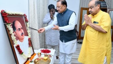 मुख्यमंत्री निवास में डॉ. श्यामा प्रसाद मुखर्जी को श्रद्धांजलि: CM विष्णुदेव साय बोले—‘उनके विचारों से बनेगा सशक्त भारत’