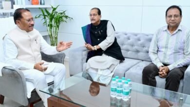 झारखंड के वित्त मंत्री की CM विष्णु देव साय से मुलाकात: सीमावर्ती विकास पर बनी सहमति, दोनों राज्यों ने बढ़ाया सहयोग का हाथ