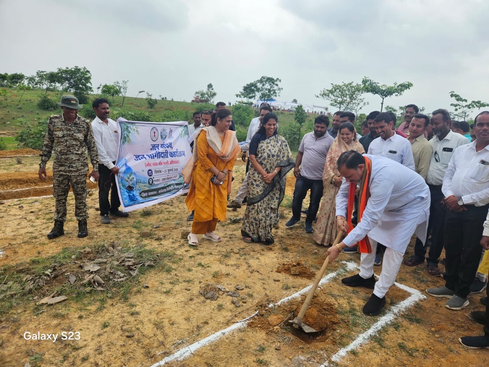 CM विष्णु देव साय के ‘मोर गांव-मोर पानी’ अभियान को मिली रफ्तार: 52 एकड़ में बना जल संरक्षण मॉडल, 200 लाख लीटर भू-जल रिचार्ज क्षमता