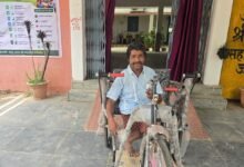 दिव्यांग की पीड़ा देख मुख्यमंत्री विष्णुदेव साय ने लिया संज्ञान : 24 घंटे में मिली ट्राइसाइकिल, रविवार की छुट्टी में भी सक्रिय रहा प्रशासन