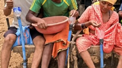 CM विष्णु देव साय की कृषि नीति का असर: भानुप्रताप ने जुगाड़ तकनीक से तैयार की सीड ड्रिल, दो एकड़ में वैज्ञानिक बुवाई की शुरुआत