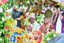 दोकड़ा में गजपति महाराजा बने CM विष्णुदेव साय: जगन्नाथ का रथ खींचा, छेरा पहरा कर प्रदेश की सुख-समृद्धि की कामना