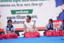 ‘हर बच्चे के सपनों को मिले उड़ान’: शाला प्रवेशोत्सव में CM साय ने बांटी किताबें-साइकिल, दुर्ग में छात्रावास, ऑडिटोरियम और एथलेटिक्स ट्रैक की घोषणा