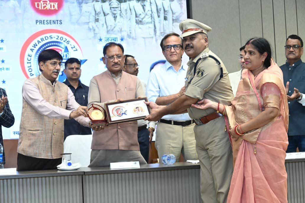 ‘पुलिस की वर्दी त्याग और राष्ट्रसेवा का प्रतीक’: जज़्बा पुलिस अवॉर्ड्स में CM ने वीर जवानों के साहस को किया सलाम