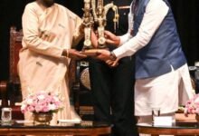 बस्तर की संस्कृति का राष्ट्रपति भवन में सम्मान: CM साय ने भेंट की 300 साल पुरानी ‘झिटकू-मिटकी’ कलाकृति, राष्ट्रपति हुईं भावुक