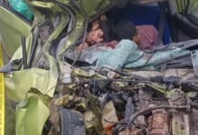 जशपुर में भीषण सड़क हादसा: हाईवा और कार की आमने-सामने टक्कर, दो कारोबारियों की मौके पर मौत