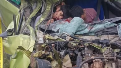 जशपुर में भीषण सड़क हादसा: हाईवा और कार की आमने-सामने टक्कर, दो कारोबारियों की मौके पर मौत
