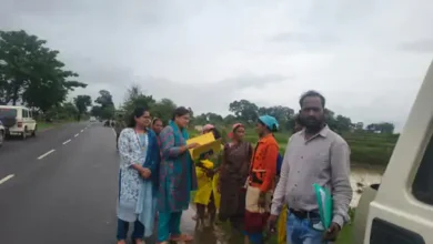 सूरजपुर में बाल श्रम के खिलाफ बड़ी कार्रवाई, धान की रोपाई करते मिले चार नाबालिग बच्चों का रेस्क्यू सूरजपुर में बाल श्रम के खिलाफ बड़ी कार्रवाई, धान की रोपाई करते मिले चार नाबालिग बच्चों का रेस्क्यू