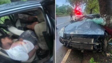 BREAKING: सेंट्रल एवेन्यू पर दर्दनाक हादसा, तेज रफ्तार कार पेड़ से भिड़ी; दो युवकों ने तोड़ा दम