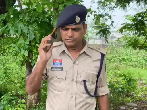 धमतरी में डायल-112 की तत्परता की परीक्षा, एएसपी के सरप्राइज टेस्ट में 5 मिनट में पहुंची पुलिस टीम