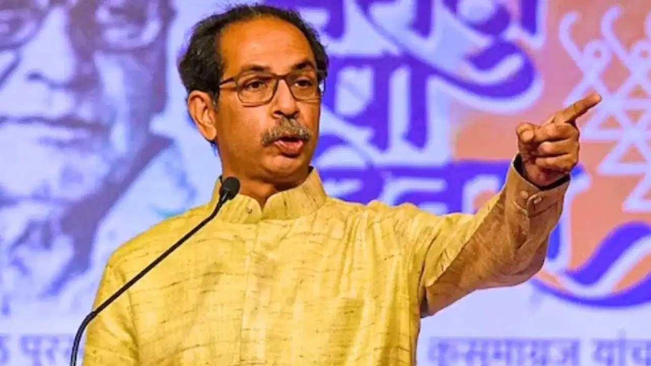 पाक से बातचीत को राजी, वांगचुक से परहेज क्यों? उद्धव का BJP पर हमला, बोले- सच को चादर से नहीं ढक सकते