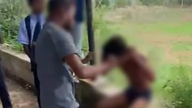 स्कूल छात्र पर हमला: कथित अपहरण के बाद मंदिर के पीछे ले जाकर की मारपीट, VIDEO सामने आया