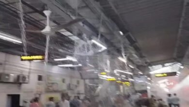 पहली ही तेज बारिश में रायपुर रेलवे स्टेशन की खुली पोल, प्लेटफॉर्म पर टपकी छत और अंडरब्रिज में भरा पानी पहली ही तेज बारिश में रायपुर रेलवे स्टेशन की खुली पोल, प्लेटफॉर्म पर टपकी छत और अंडरब्रिज में भरा पानी