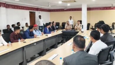 रायपुर में पुलिस का सख्त अल्टीमेटम: पब-बार संचालकों को नियमों का पाठ, बोले—समय सीमा तोड़ी तो लाइसेंस रद्द, नशे पर होगी FIR