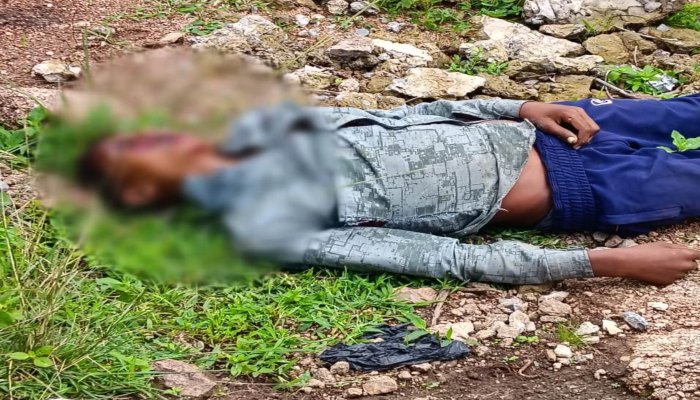 अंबिकापुर में 9वीं के छात्र की हत्या, जंगल में मिला शव; चेहरे पर पत्थर से वार के निशान अंबिकापुर में 9वीं के छात्र की हत्या, जंगल में मिला शव; चेहरे पर पत्थर से वार के निशान