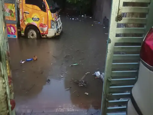 लगातार बारिश से बालोद बेहाल, कई वार्डों में जलभराव से जनजीवन प्रभावित लगातार बारिश से बालोद बेहाल, कई वार्डों में जलभराव से जनजीवन प्रभावित