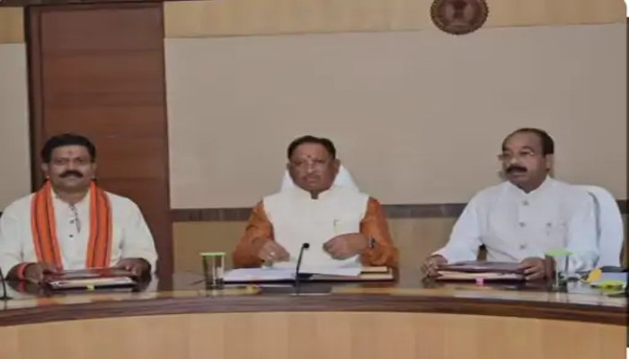 आईआईएम रायपुर में आज से दो दिवसीय चिंतन शिविर, सरकार बनाएगी विकास और सुशासन का रोडमैप आईआईएम रायपुर में आज से दो दिवसीय चिंतन शिविर, सरकार बनाएगी विकास और सुशासन का रोडमैप