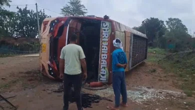 जशपुर में बड़ा बस हादसा: झारखंड से कोरबा आ रही बस पलटी, 10 यात्री घायल, एक महिला की हालत गंभीर जशपुर में बड़ा बस हादसा: झारखंड से कोरबा आ रही बस पलटी, 10 यात्री घायल, एक महिला की हालत गंभीर