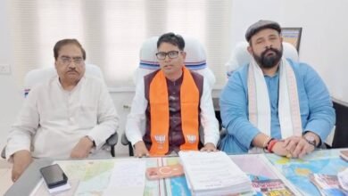 भाजपा सहयोग केंद्र पहुंची 300 से अधिक लोगों की फरियाद, ओपी चौधरी ने अधिकारियों को दिए त्वरित कार्रवाई के निर्देश