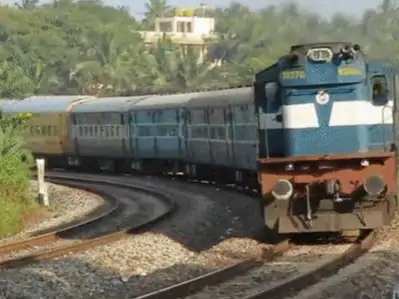 रेलवे ने चार मेमू ट्रेनों की बहाली की, ऑटो सिग्नलिंग कार्य के चलते चार ट्रेनें अब भी रहेंगी रद्द रेलवे ने चार मेमू ट्रेनों की बहाली की, ऑटो सिग्नलिंग कार्य के चलते चार ट्रेनें अब भी रहेंगी रद्द